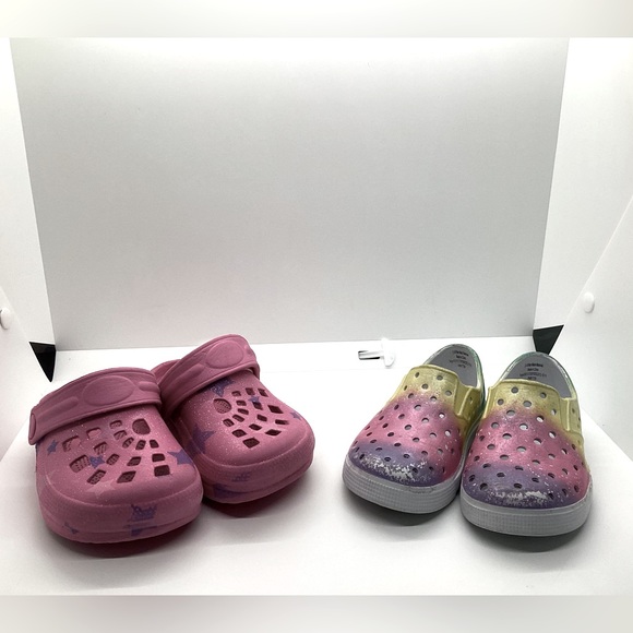 Cat & Jack | Crocks | size: 6 | color Pink | Bundle of Two - Picture 9 of 10